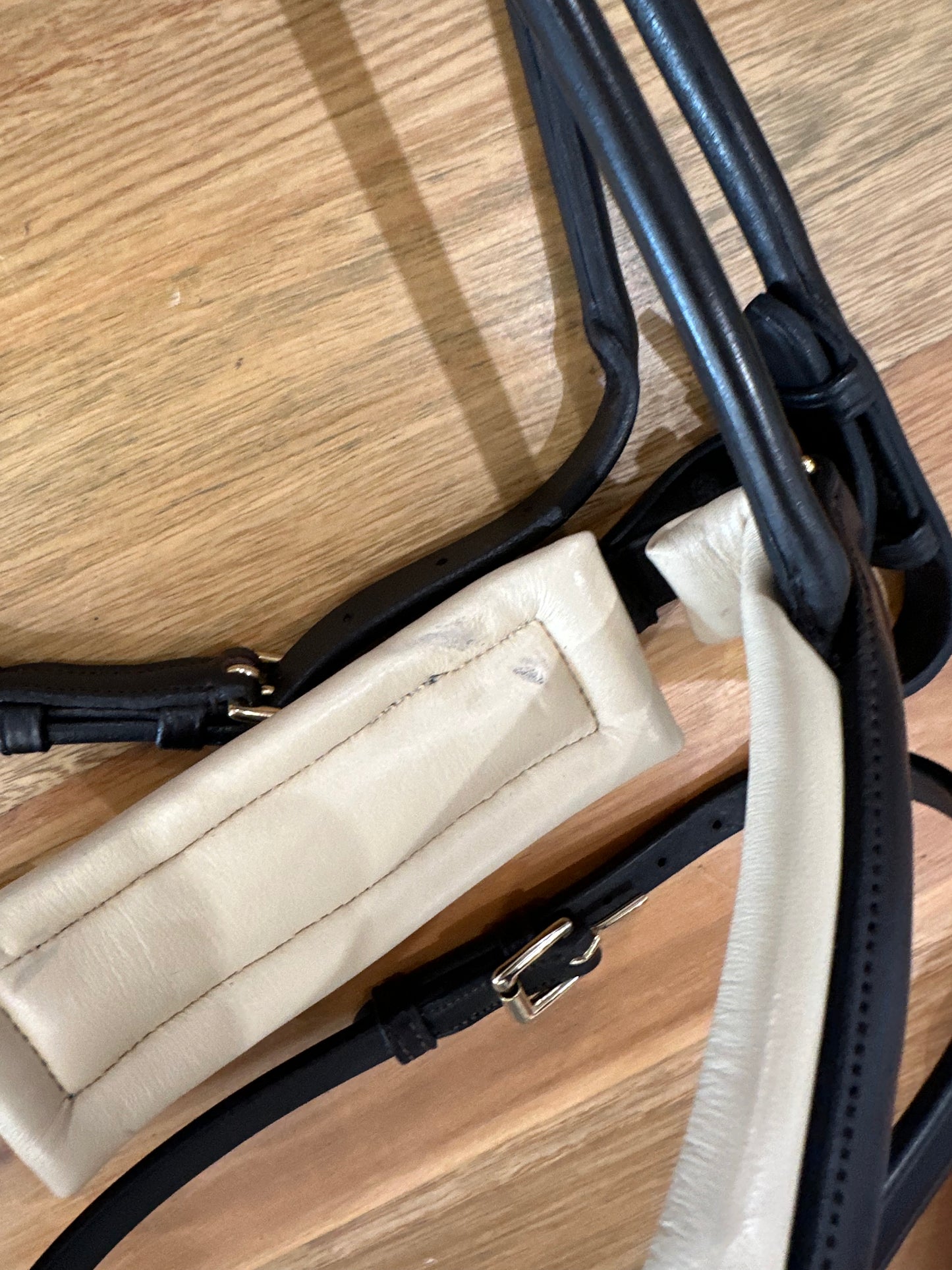 Finesse Outlet: Full Size Brown with Creme Padding Cassidy Snaffle Bridle