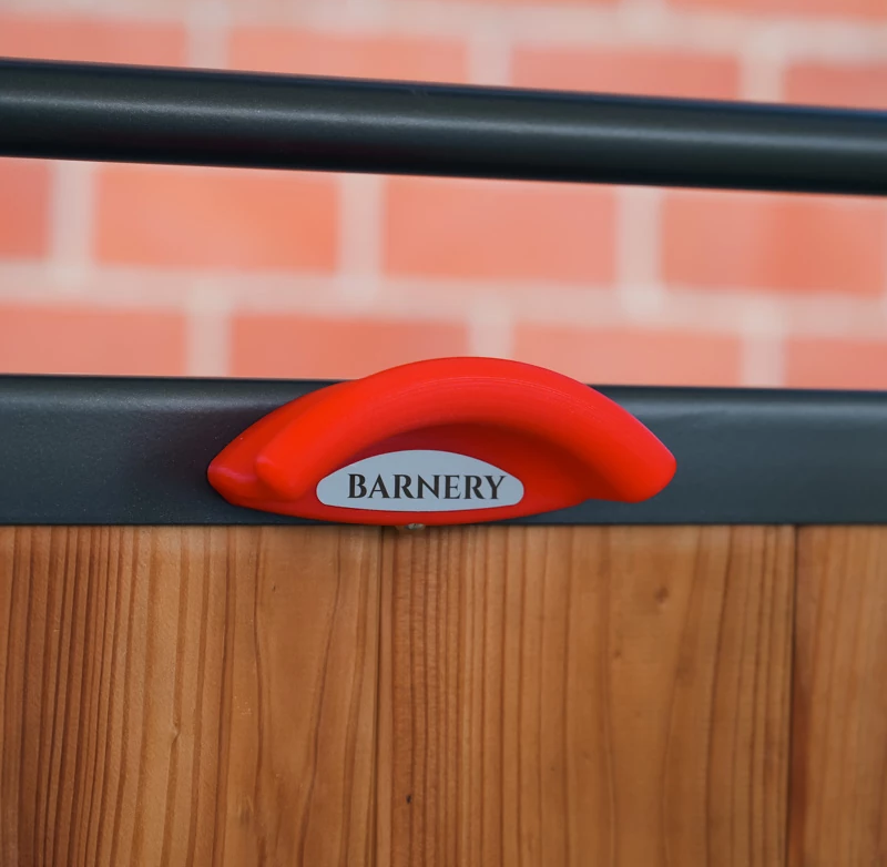 Barnery Magnetic Bridle Holder