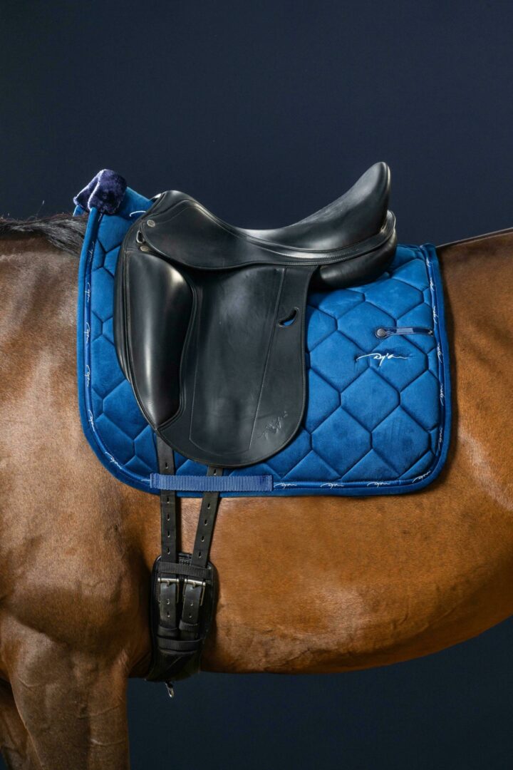 Dy'on Corduroy Saddle Pad