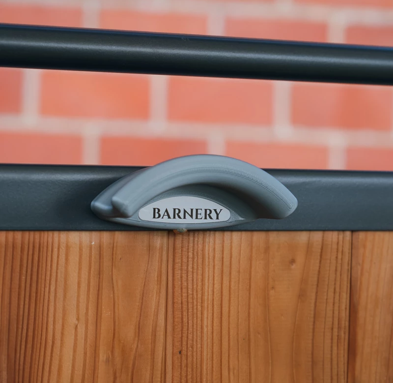 Barnery Magnetic Bridle Holder