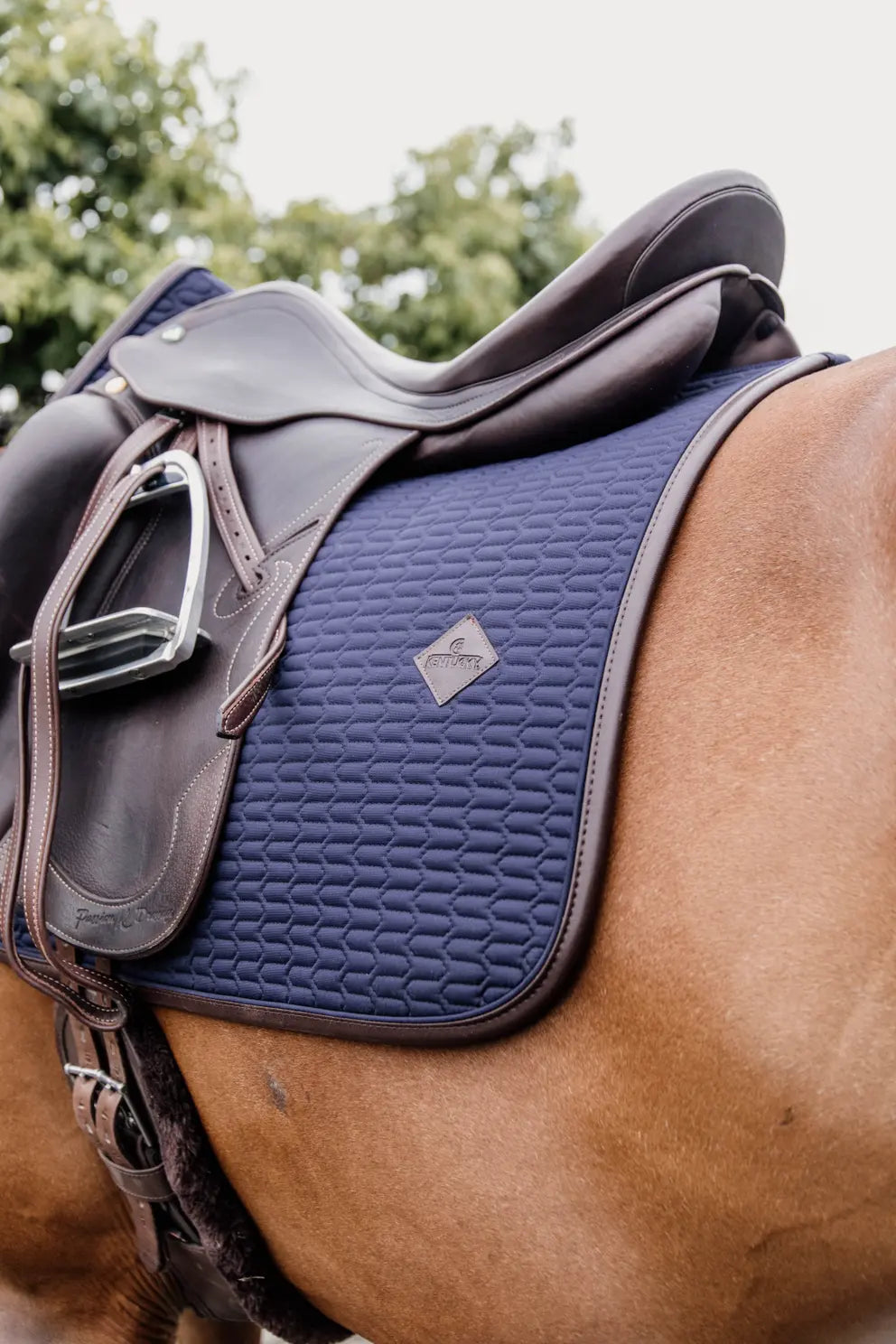 Kentucky Color Edition Leather Dressage Saddle Pad | Navy