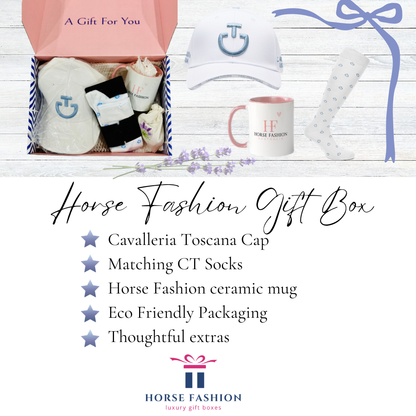 Cavalleria Toscana Equestrian Gift Box | Cap and Socks